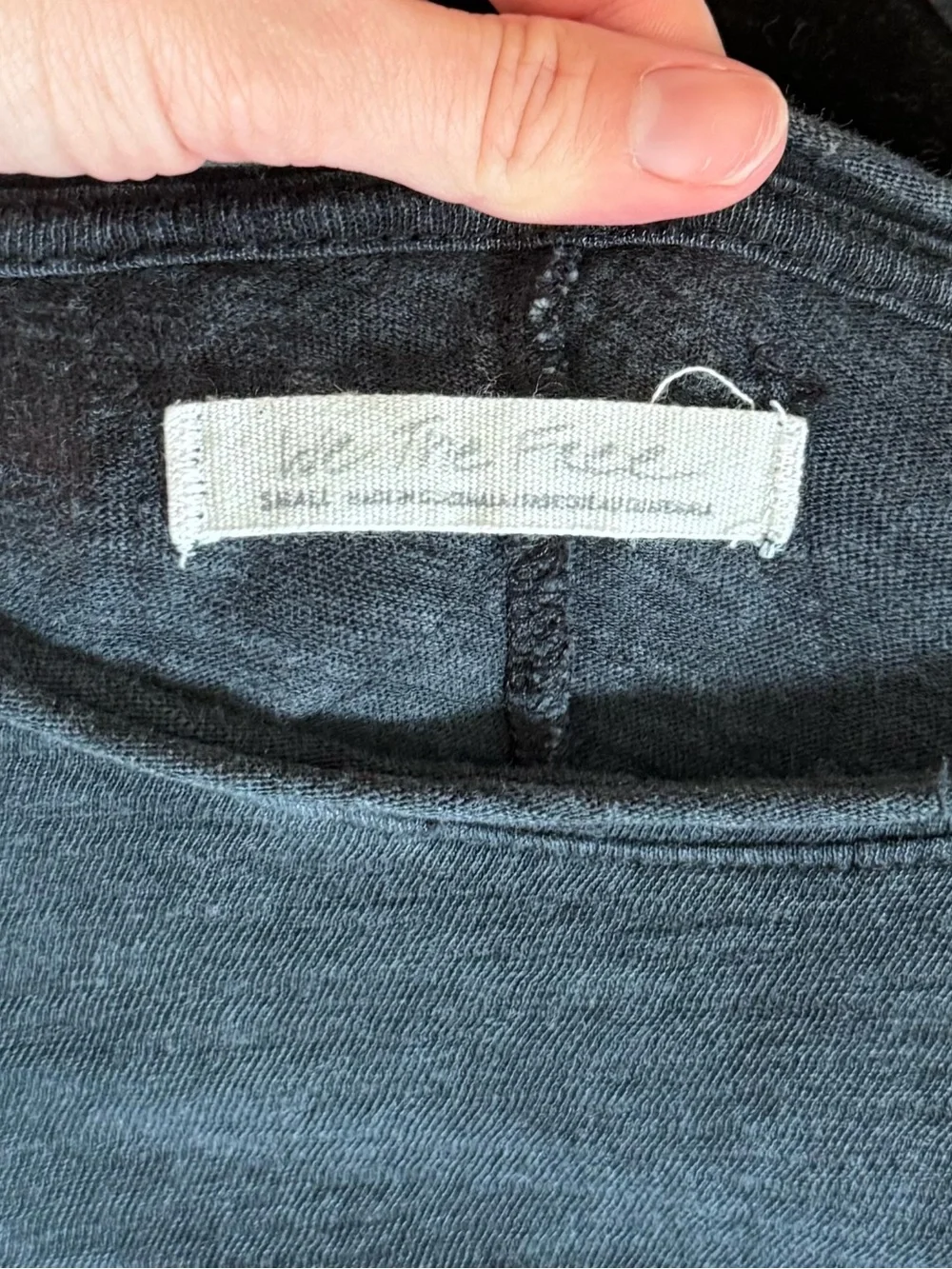 Free People We The Free Be My Baby Long Sleeve Tee Grey, size S, EUC!